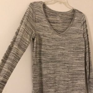 Grey long sleeve comfy shirt